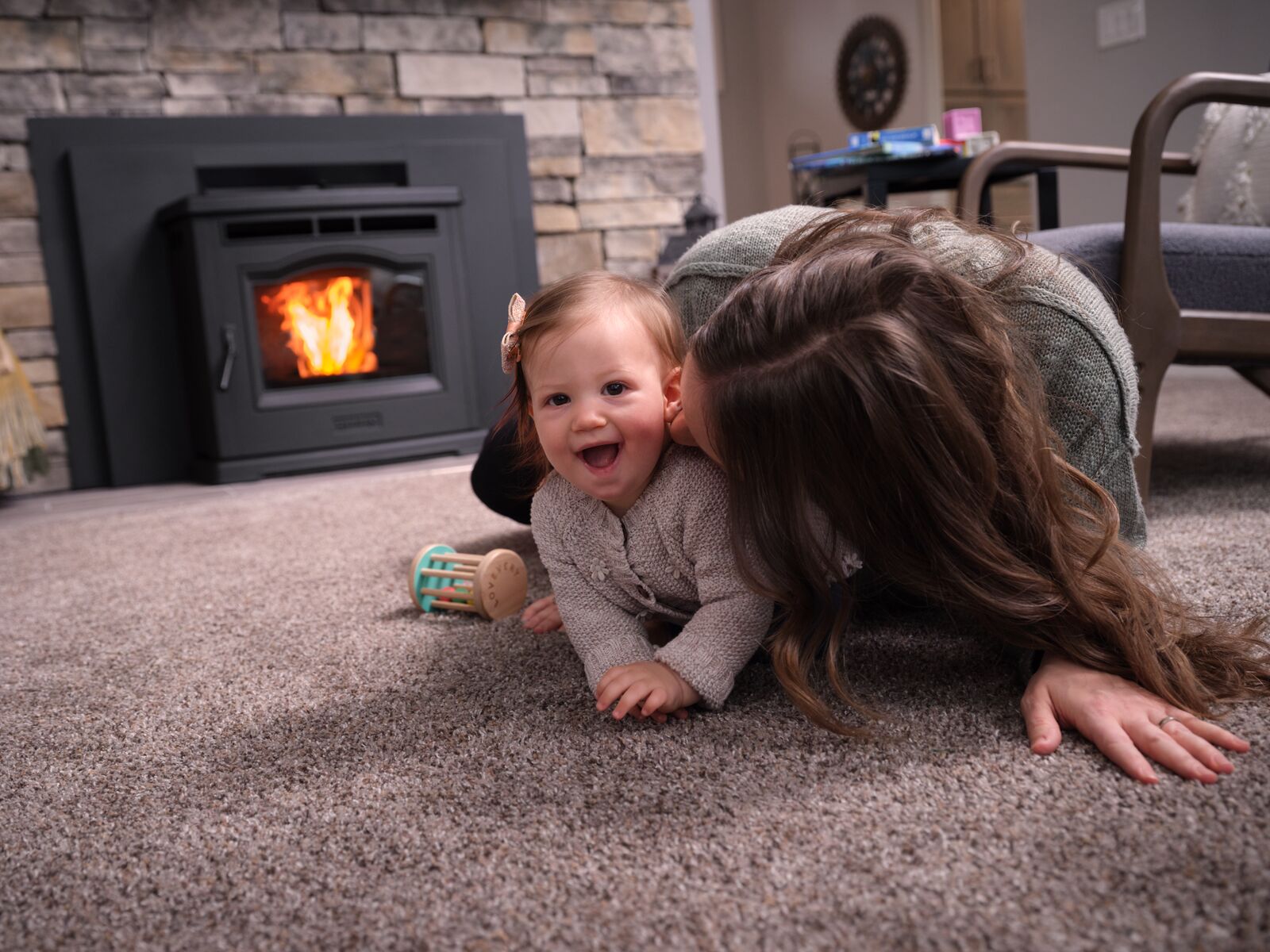 653adb7156a32-P42i_TC_mom_baby_floorlaugh-HR.jpg