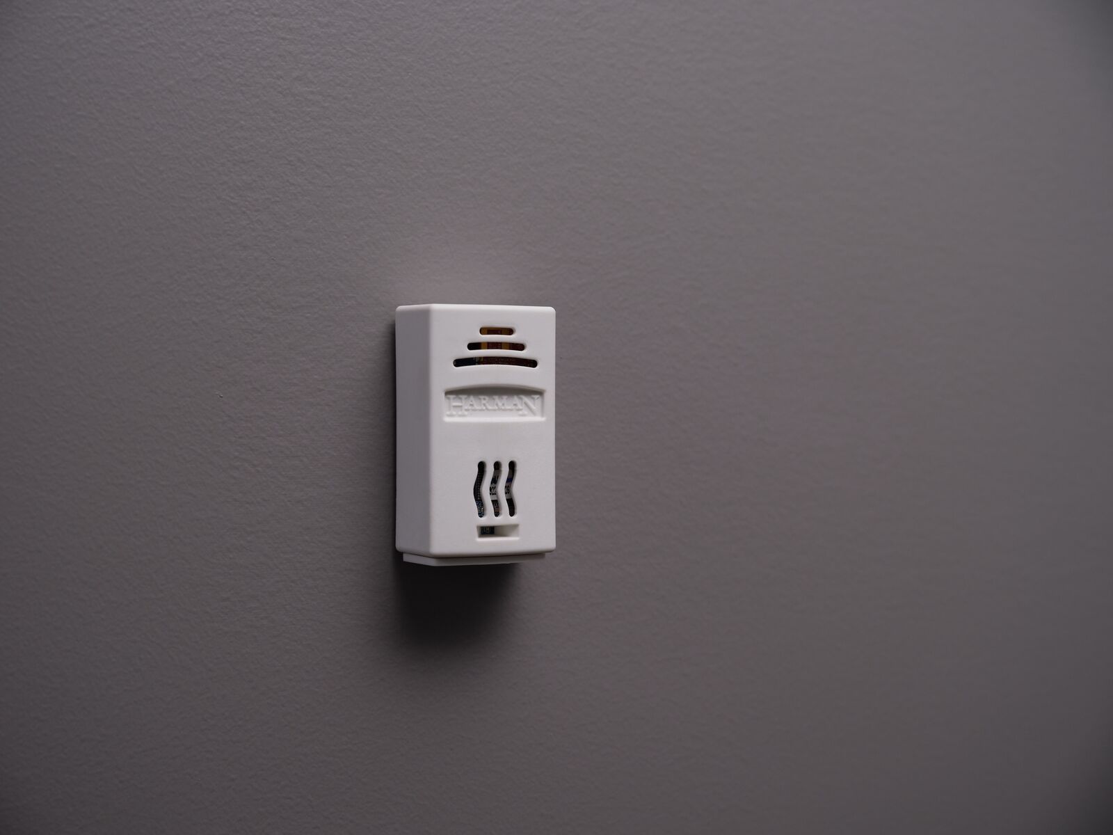 653adb73c3e11-P42i-TC-HAR_Wireless_Room_Sensor-HR.jpg