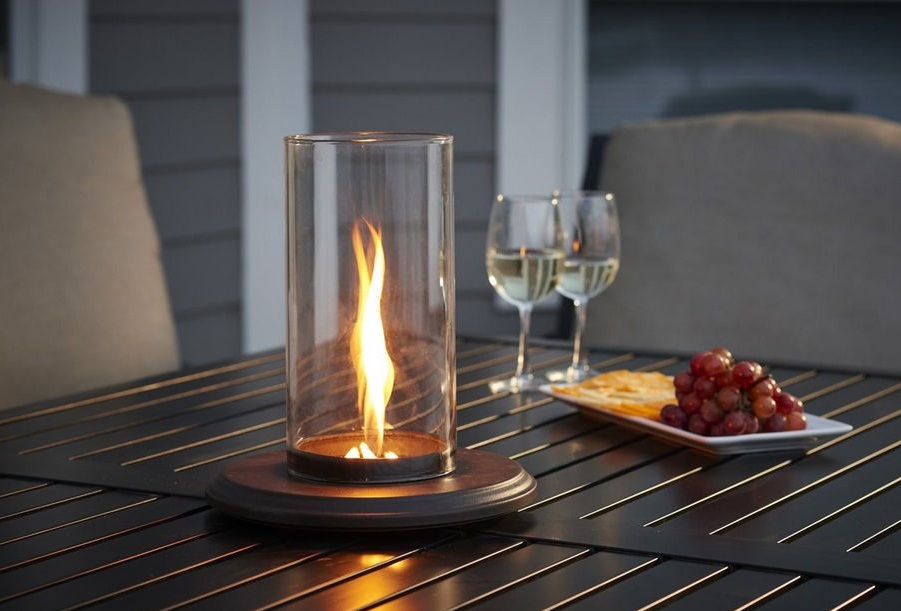 66874-outdoor-greatroom-int-ez.jpg